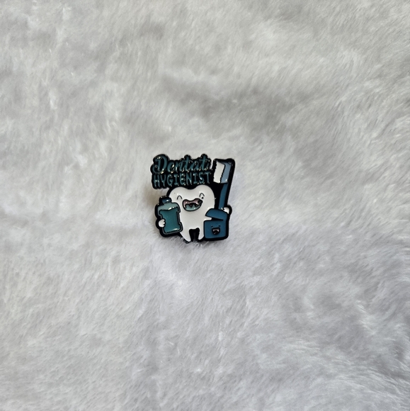 Dental Hygienist Enamel Pin - Picture 1 of 2